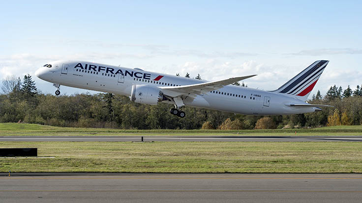 Boeing, AerCap celebrate delivery of Air France's first 787