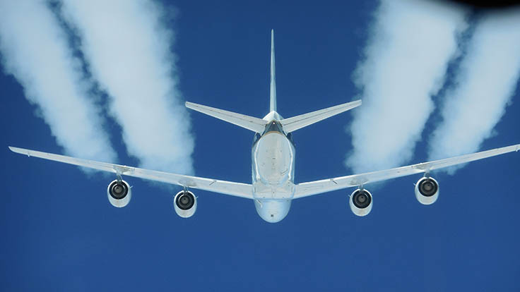 NASA study confirms biofuels reduce jet engine pollution