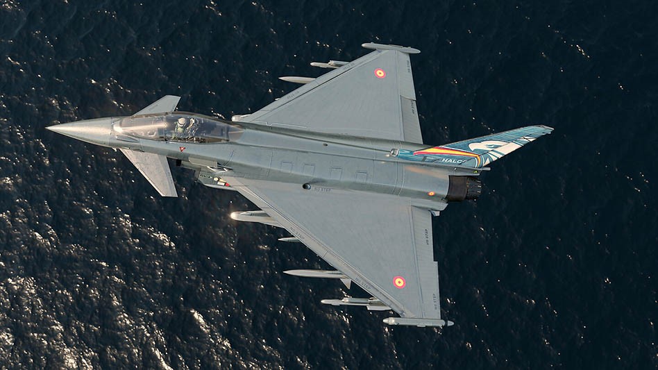 Spain orders 20 Eurofighter jets
