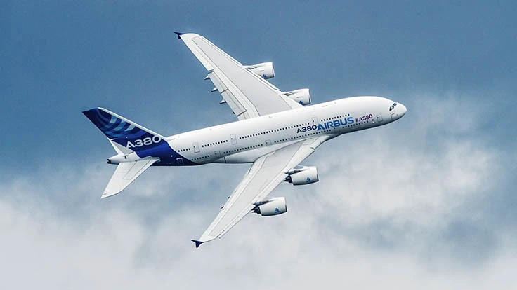 Airbus A380 in flight at the 2016 Farnborough Int’l Airshow.