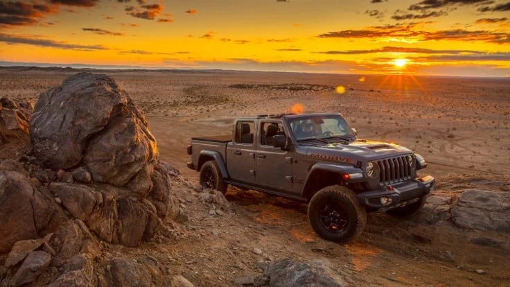 Jeep sold more than 15,000 Gladiator pickups in the first quarter as sales of most vehicles fell sharply with potential buyers stuck at home.