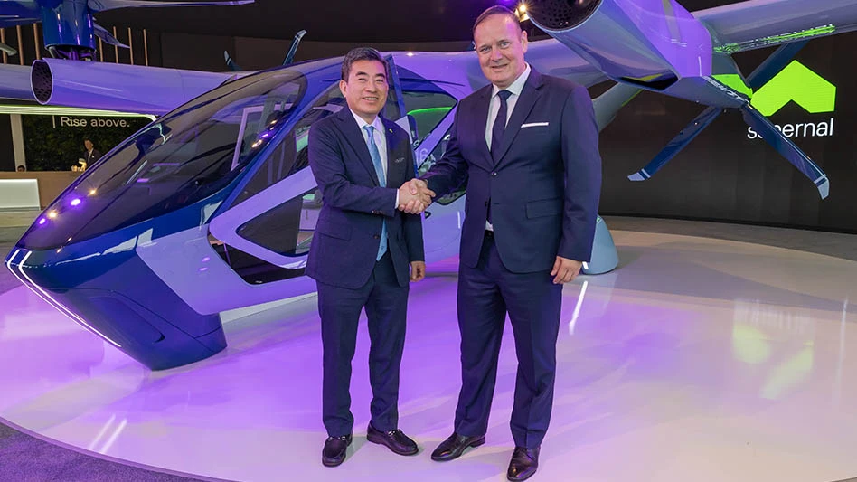 Jaiwon Shin, president of Hyundai Motor Group and CEO of Supernal, and Christophe Lapierre, CEO of Sigma Air Mobility, finalized their collaboration during a signing ceremony in Supernal's chalet at the Farnborough International Airshow.